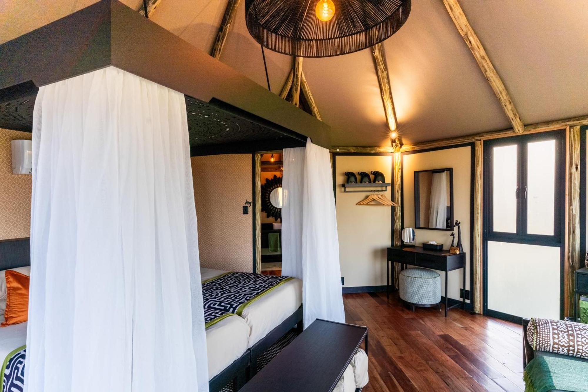 Chobe River Camp Ngoma Экстерьер фото