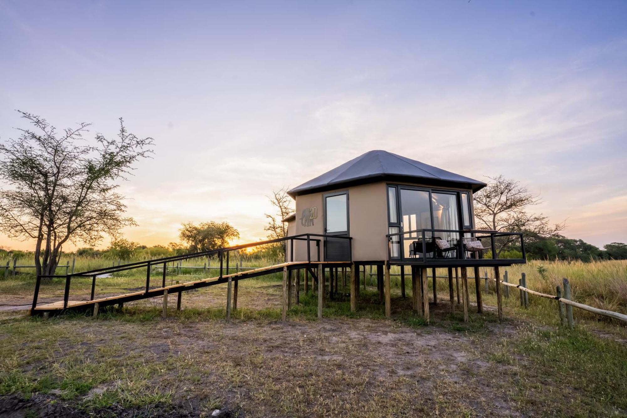 Chobe River Camp Ngoma Экстерьер фото