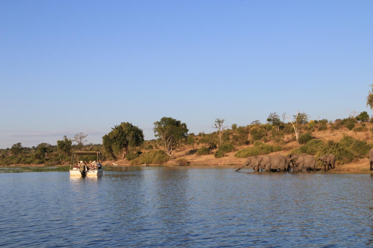 Chobe River Camp Ngoma Экстерьер фото